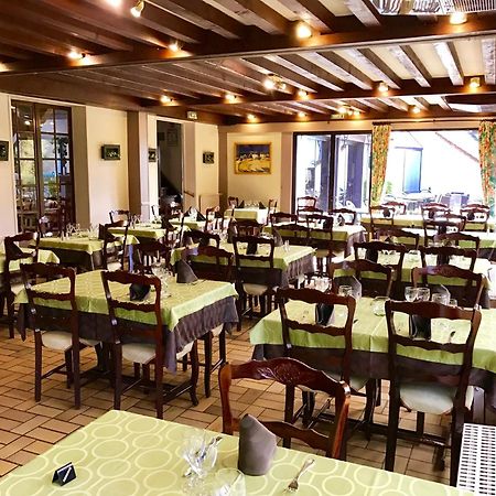 Hotel Restaurant Le Relais De Pouilly ภายนอก รูปภาพ