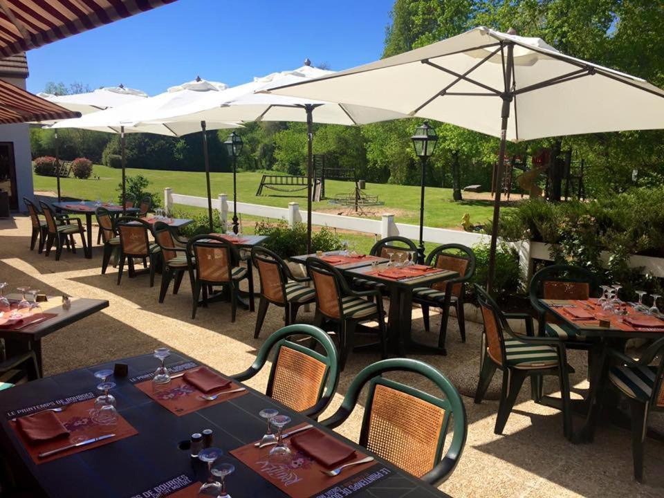 Hotel Restaurant Le Relais De Pouilly ภายนอก รูปภาพ