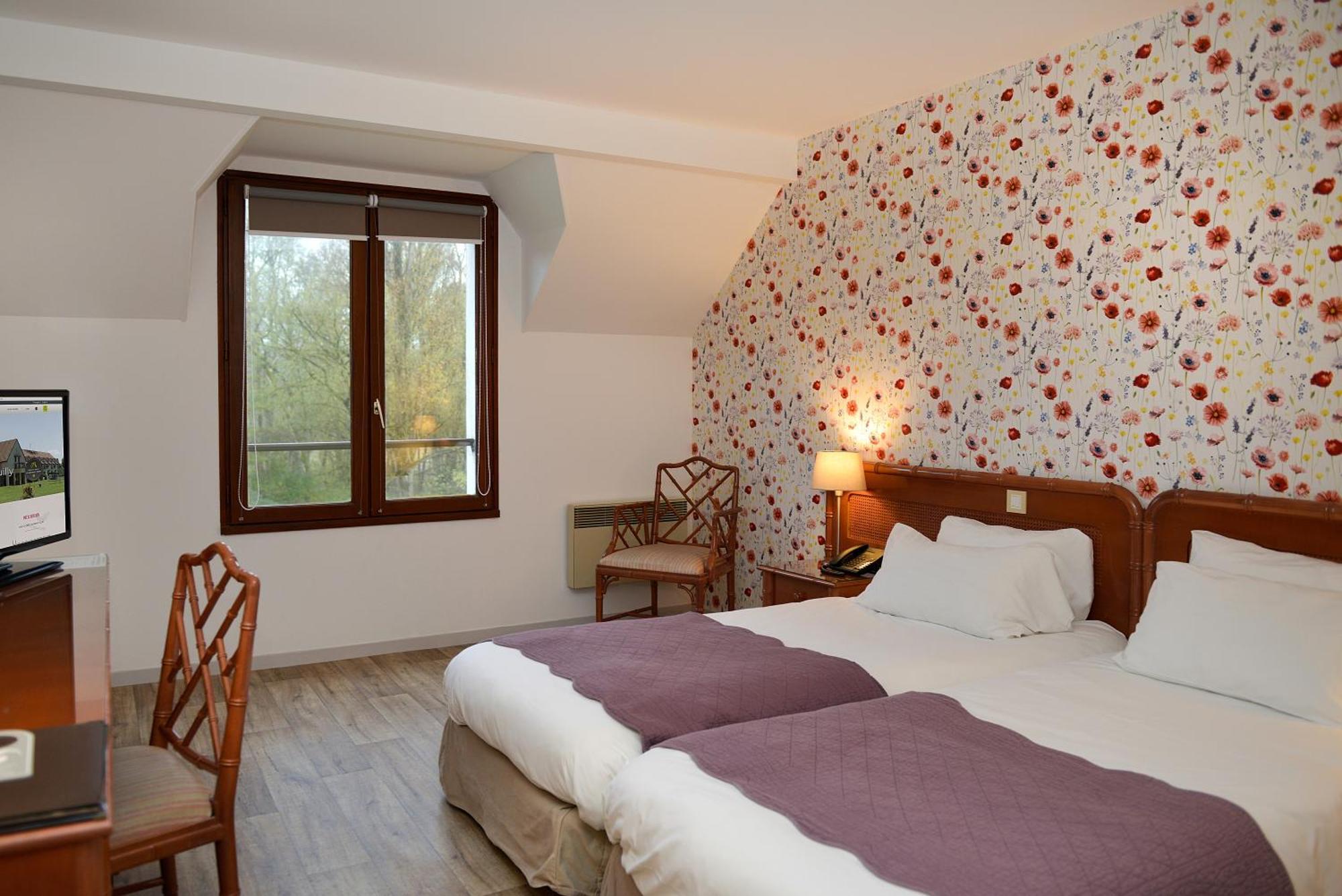 Hotel Restaurant Le Relais De Pouilly ภายนอก รูปภาพ