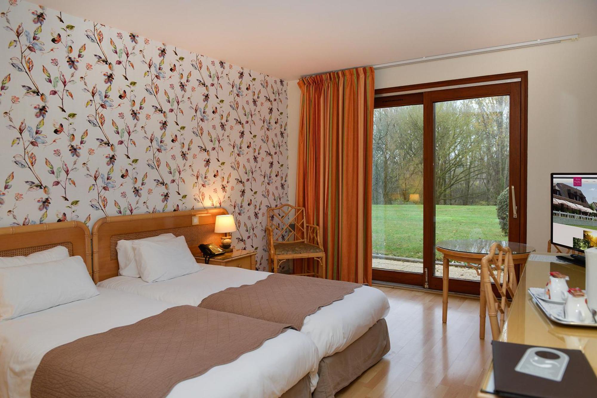 Hotel Restaurant Le Relais De Pouilly ภายนอก รูปภาพ
