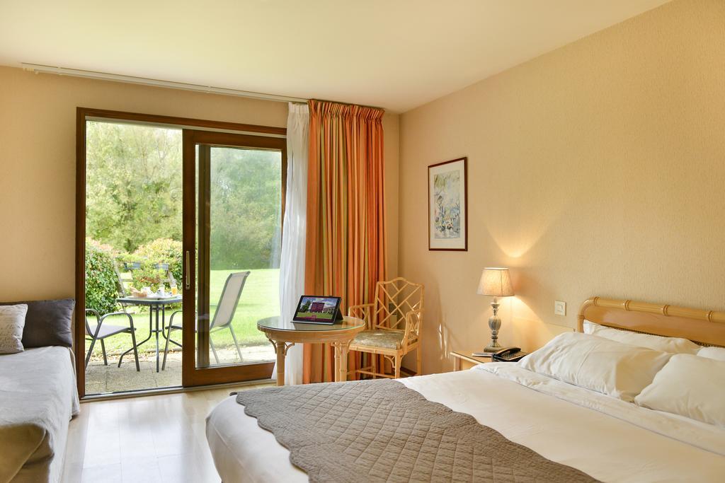 Hotel Restaurant Le Relais De Pouilly ภายนอก รูปภาพ