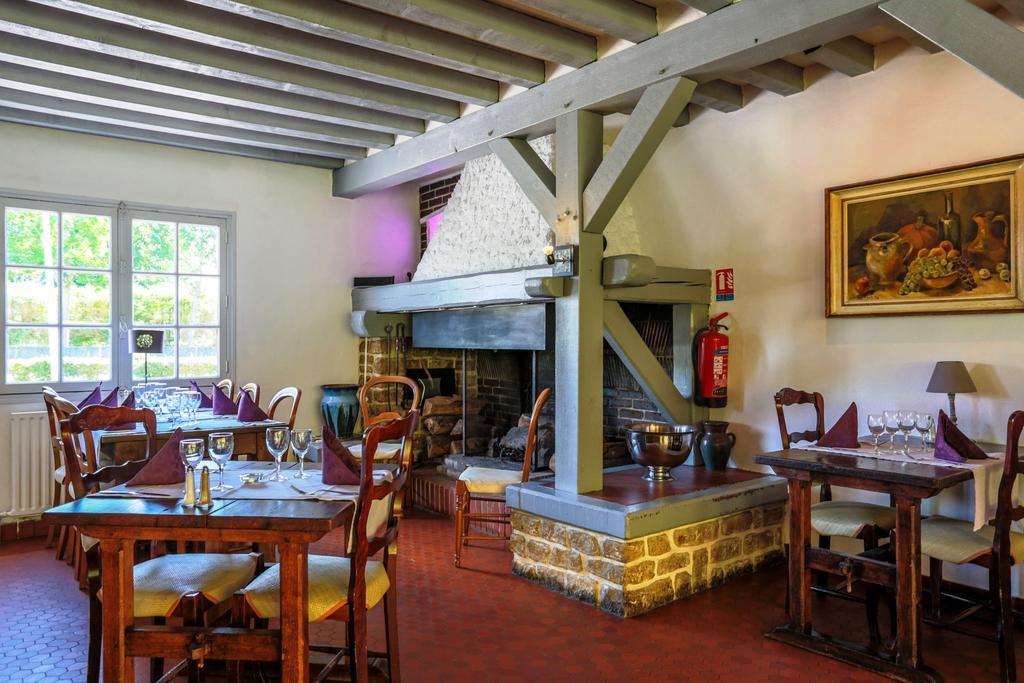 Hotel Restaurant Le Relais De Pouilly ภายนอก รูปภาพ